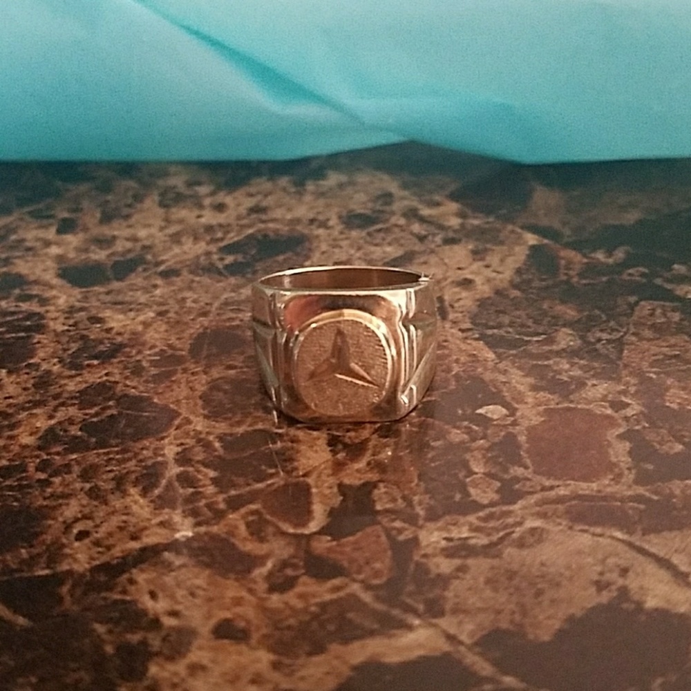Mercedes Benz 18k gold men's ring